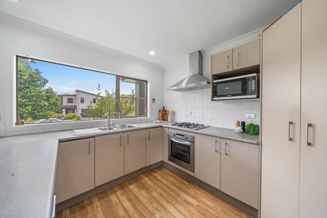 Photo of property in 50 Te Puia Drive, Aotea, Porirua, 5024