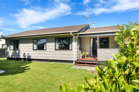 Photo of property in 66 Geraldine Crescent, Cloverlea, Palmerston North, 4412