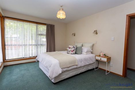 Photo of property in 24 Glenharrow Avenue, Avonhead, Christchurch, 8042