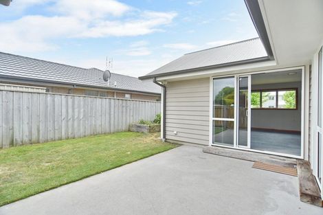 Photo of property in 17 Blackadder Road, Pegasus, 7612