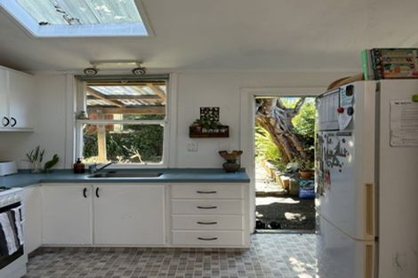 Photo of property in 86 Tasman Street, Mount Cook, Wellington, 6021