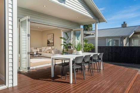 Photo of property in 83 Shackleton Road, Mount Eden, Auckland, 1024