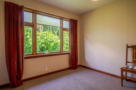 Photo of property in 4 Watson Street, Akaroa, 7520