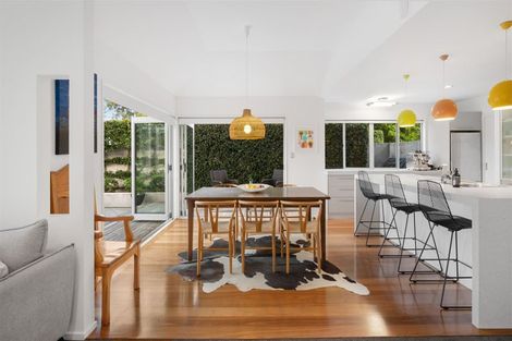 Photo of property in 51 Croziers Road, St Albans, Christchurch, 8052