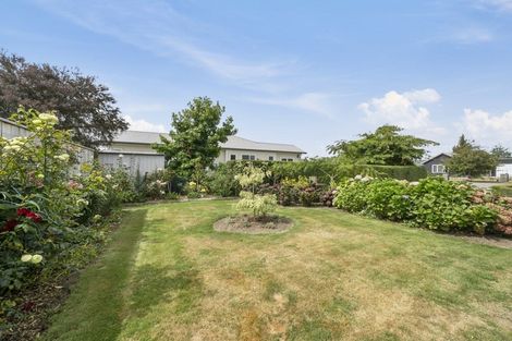 Photo of property in 9 Cherry Lane, Martinborough, 5711