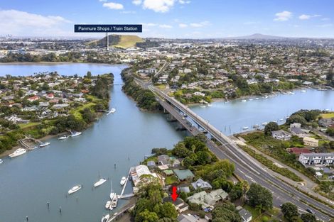 Photo of property in 3/7 Pakuranga Road, Pakuranga, Auckland, 2010