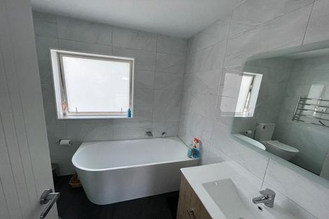 Photo of property in 135b Coronation Road, Papatoetoe, Auckland, 2025