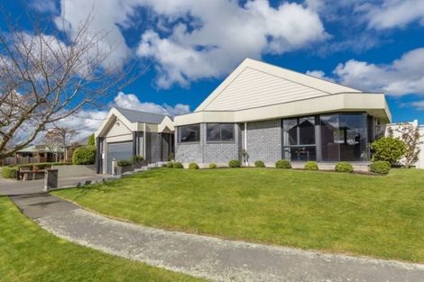 Photo of property in 3 Campion Place, Halswell, Christchurch, 8025