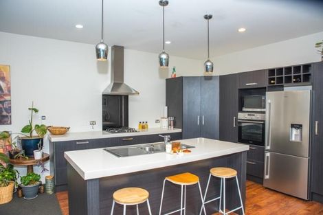 Photo of property in 29 Mcewen Crescent, Riverstone Terraces, Upper Hutt, 5018