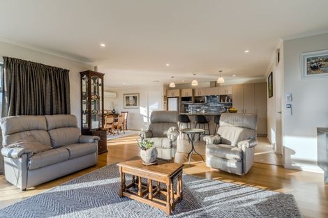 Photo of property in 16 Pinfold Place, Mosgiel, 9024