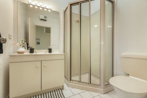 Photo of property in 146 Selwyn Avenue, Mission Bay, Auckland, 1071