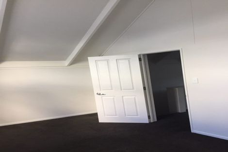 Photo of property in 2a/66 Mount Eden Road, Mount Eden, Auckland, 1024