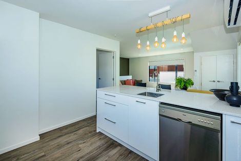 Photo of property in 2/49 Bishop Street, St Albans, Christchurch, 8014