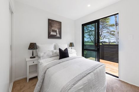 Photo of property in 28c Walker Road, Point Chevalier, Auckland, 1022
