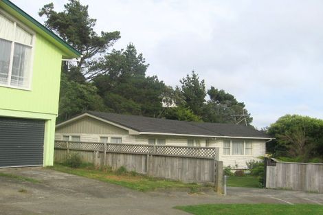 Photo of property in 9 Barberry Grove, Maungaraki, Lower Hutt, 5010