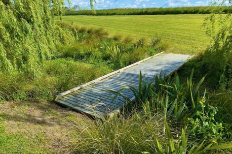 Photo of property in 63 Hartwell Drive, Kelvin Grove, Palmerston North, 4470