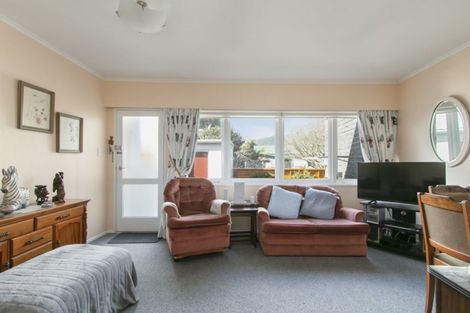 Photo of property in 1-20/27 Whites Line West, Woburn, Lower Hutt, 5010