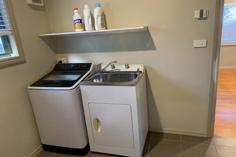 Photo of property in 34 Marellen Drive, Red Beach, 0932