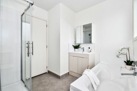 Photo of property in 2/75 Mcannalley Street, Manurewa East, Auckland, 2102