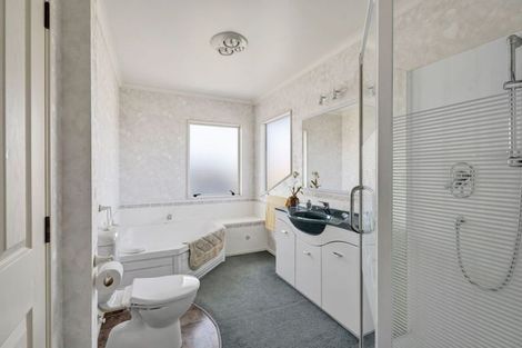 Photo of property in 6 Saddle Row, Welbourn, New Plymouth, 4310