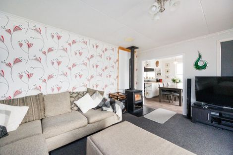 Photo of property in 69 Ongo Road, Hunterville, 4730