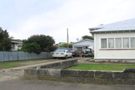 Photo of property in 332a Featherston Street, Palmerston North, 4414