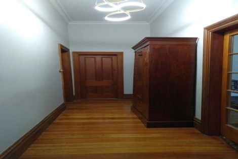 Photo of property in 17 Poplar Grove, Thorndon, Wellington, 6011