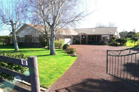 Photo of property in 53 Thornton Beach Road, Thornton, Whakatane, 3194