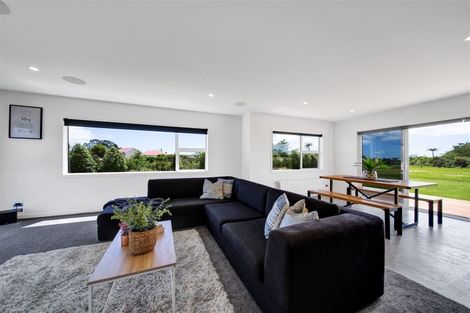 Photo of property in 1253 Upland Road, Egmont Village, Inglewood, 4386