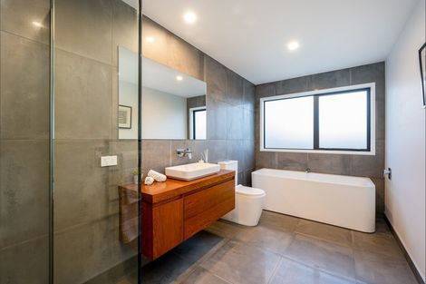 Photo of property in 23 Obelisk Street, Wanaka, 9305