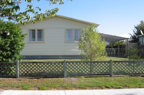 Photo of property in 16 Paekiri Street, Turangi, 3334