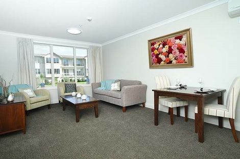 Photo of property in 98b/30 Ambassador Glade, Orewa, 0931