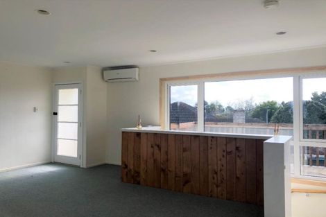 Photo of property in 42 Durham Street, Te Atatu Peninsula, Auckland, 0610