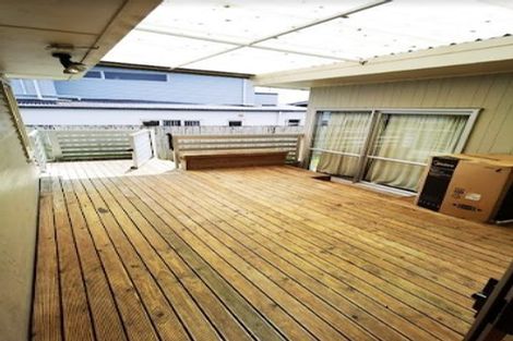 Photo of property in 266c Birkdale Road, Birkdale, Auckland, 0626