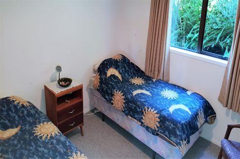Photo of property in 26 Bay View Road, Cable Bay, 0420