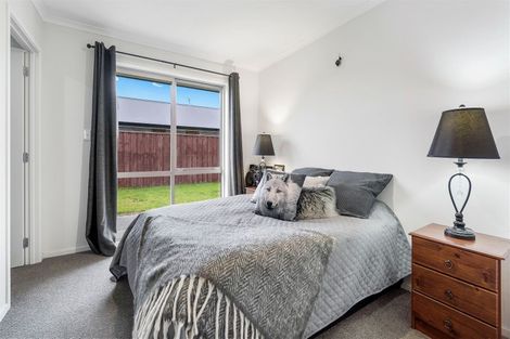 Photo of property in 36 Shillingford Boulevard, Rolleston, 7615