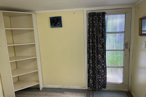 Photo of property in 37 Royal Street, Upper Hutt Central, Upper Hutt, 5018