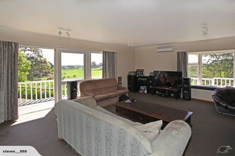Photo of property in 87 Yates Road, Pukekohe, 2677