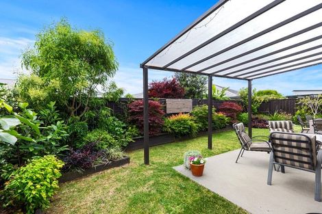 Photo of property in 128 Puhirake Crescent, Pyes Pa, Tauranga, 3112
