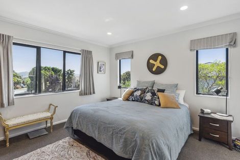 Photo of property in 41 Quadrant Heights, Paraparaumu, 5032