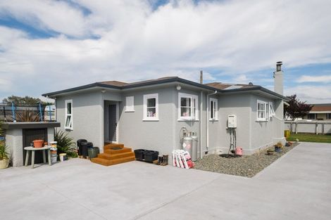 Photo of property in 24 Haldane Street, Elgin, Gisborne, 4010