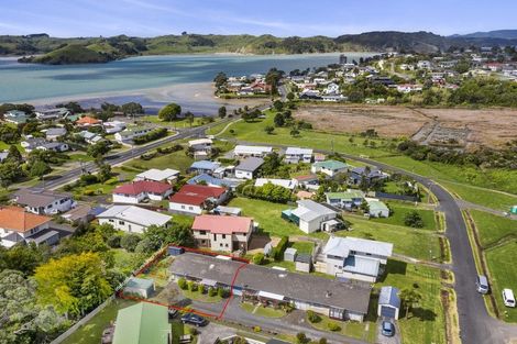 Photo of property in 14 John Street, Raglan, 3225