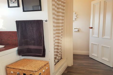 Photo of property in 7 Queens Parade, Devonport, Auckland, 0624