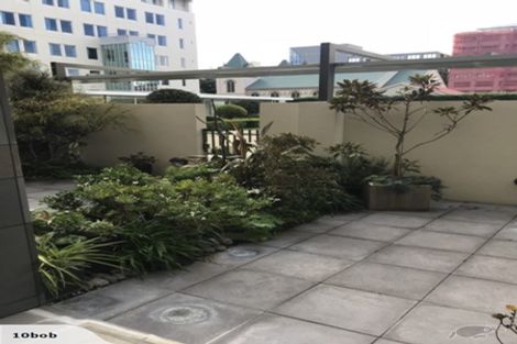 Photo of property in Sanctum Apartment, 10 Ebor Street, Te Aro, Wellington, 6011
