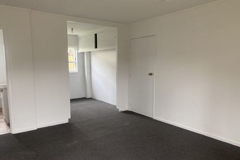 Photo of property in 50 View Road, Henderson, Auckland, 0612