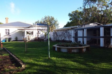 Photo of property in 67 Ngatai Street, Manaia, 4612