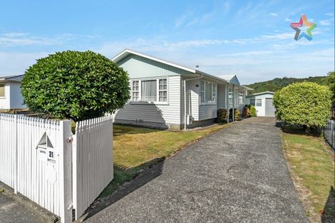 Photo of property in 21 Berkeley Road, Wainuiomata, Lower Hutt, 5014