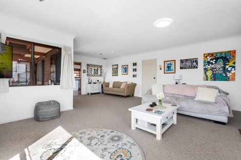 Photo of property in 5 Holmburn Street, Welcome Bay, Tauranga, 3112