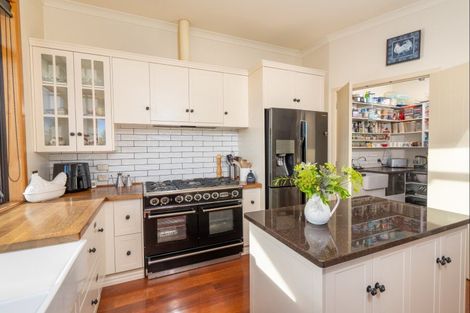 Photo of property in 48 Blue Ridge Drive, Acacia Bay, Taupo, 3385