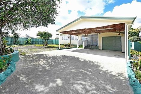 Photo of property in 1/2 Barrie Avenue, Papatoetoe, Auckland, 2025